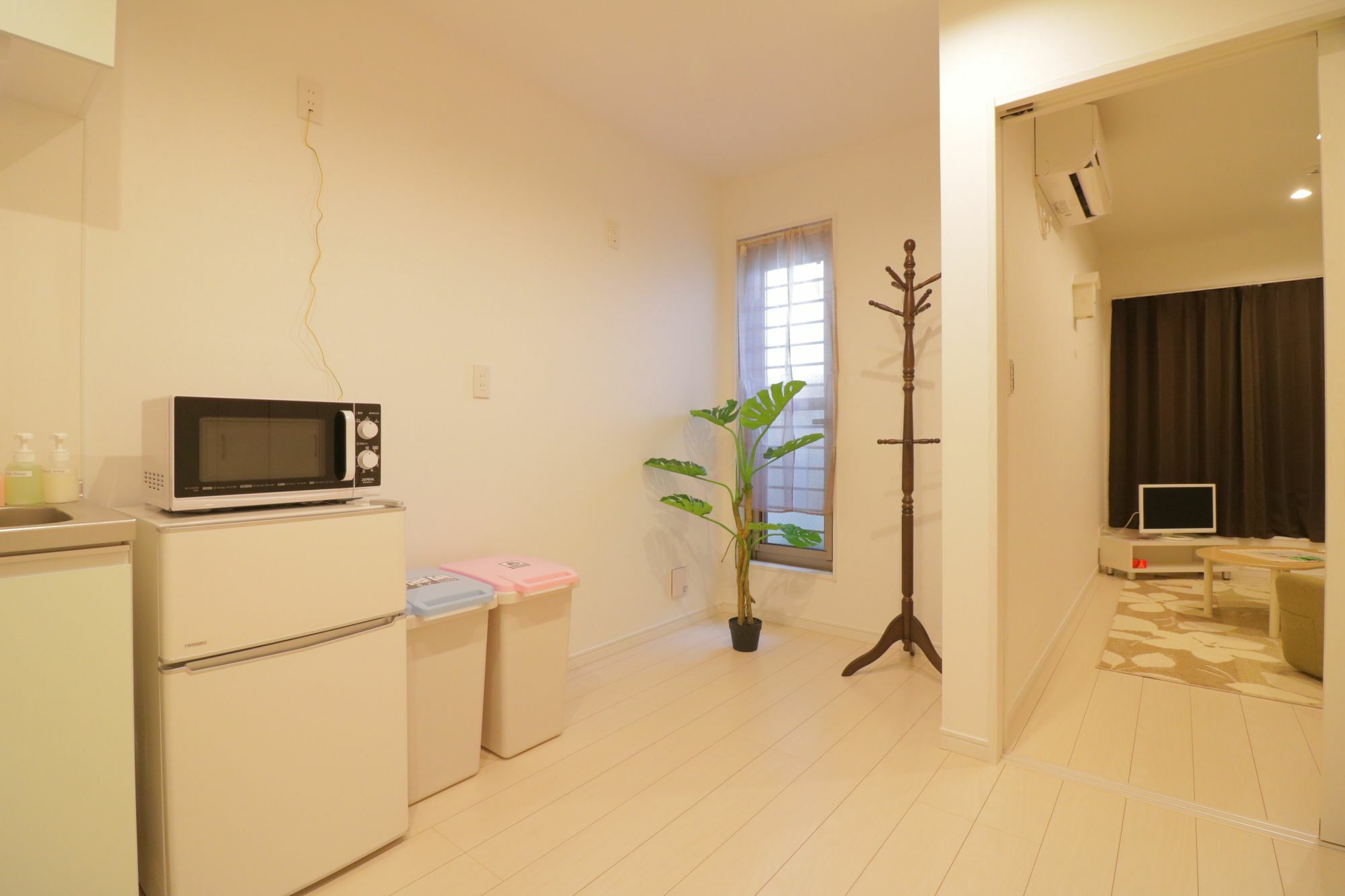 Hg Cozy Hotel No 12 京橋駅前 Osaka Exterior photo